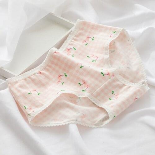 2021 New Fashion Peach Lace Girls Underwear Waist Cotton Sack Cute Cartoon Soft And Comfortable Underwear Female Student