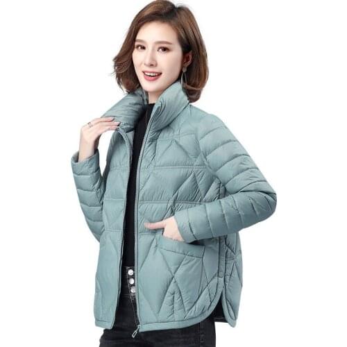 2021 New Down Padded Jacket Womens Light and Thin Short Fashion Casual Winter Coat Women Loose Korean Thick Padded Jacket