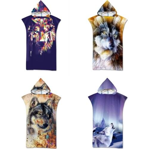 Microfiber Printed Hooded Wolf Beach Towel for Adults Quick Dry Swimming Pool Poncho Bath Towel with Cloak Bathrobe