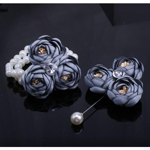 2021 Popular Bride Bridesmaid Wrist Corsage Mens Suit Lapel Pin Ribbon Knitted Flower Pearl Handmade Wedding Supplies XH053
