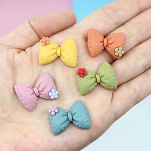 Wholesale 100pcs 23*18mm Rubber Colors Floral Ribbon Knot Bow Resin Cabochons Embellishments Scrapbooking Cameo Patch Charms DIY