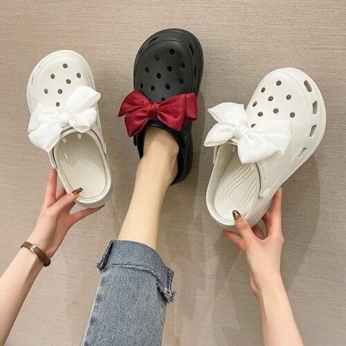 2021 New Style Women Slip on Casual Garden Clogs Waterproof Sandals Women Classic Nursing Clogs Hospital Women Medical Sandalias