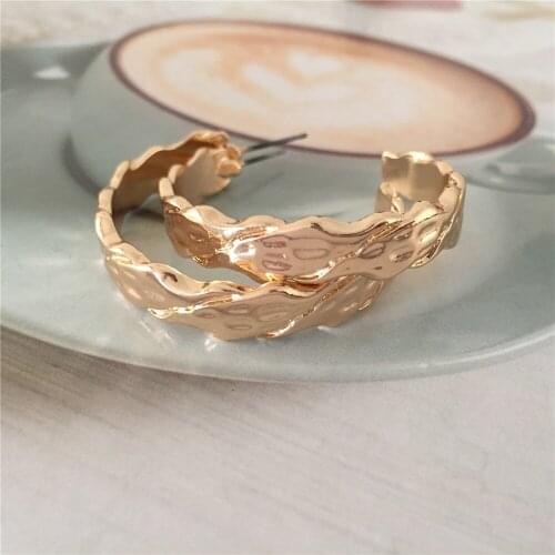 Trendy Gold Color Plating Irregular Textured Hoop Earrings For Women Bohemia Casual Daily Party Jewelry Decoration