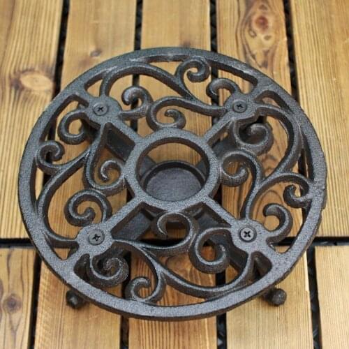 European-style Noble Candle Holder, Cast Iron Crafts, Hollow Candle Holder, Retro Candle Holder, Home Wedding Decoration