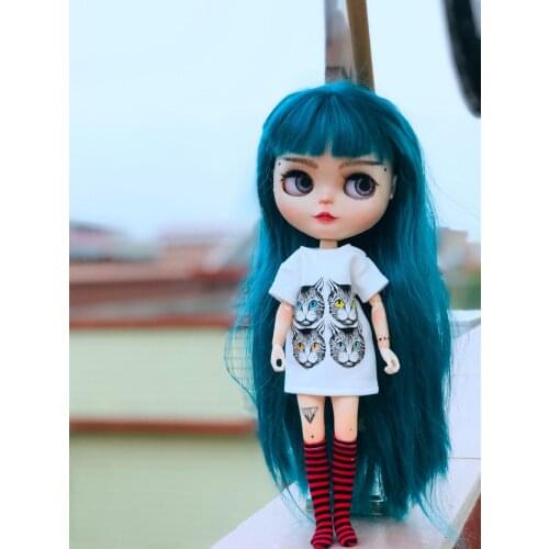 2PCS/Lot Cute Blyth Clothes Cat Pattern Printed Short T-Shirt + Stripe Black Red Knee High Socks for 1/6 Dolls Accessories