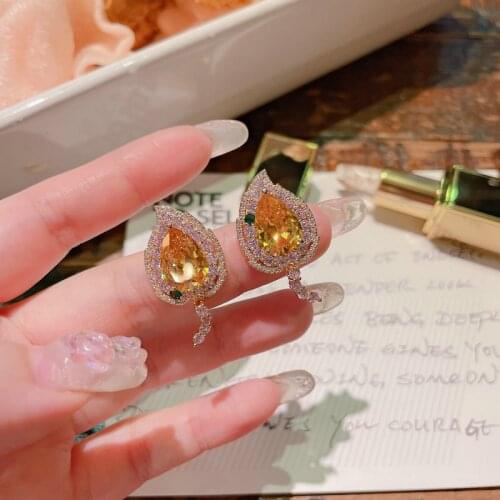 Creative Earrings for Women 2021 Luxury Charm Champagne Zircon Crystal Flower Bud Stud Earring Wedding Banquet Fashion Jewelry