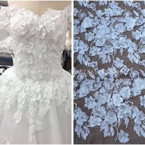 La Belleza 1 yard Off white 3D flowers fashion wedding/ evinging dress lace fabric
