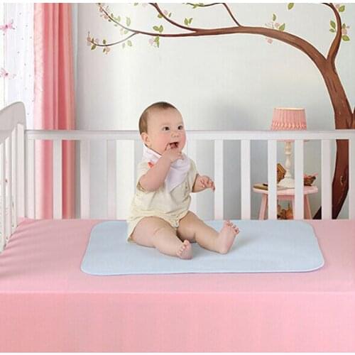 1 PCS Soft Cotton Baby Urinal Pad Bed Duckling Printed Waterproof&Breathable Changing Pad for Crib 70*60CM