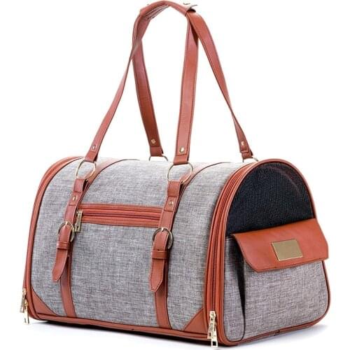 Portable Pet Carriers Breathable Dog Carrier Bag With Waterproof Pocket Safe Leash Outdoor Pet Carrying Bag For Small Dog Kitten