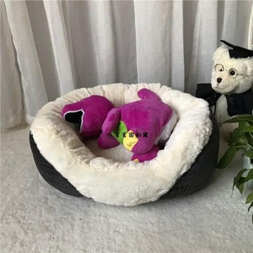 Petal Kennel Cat Kennel Pet Teddy Lamb Wool Fine Plush Deep Fence Warm Comfortable And Breathable