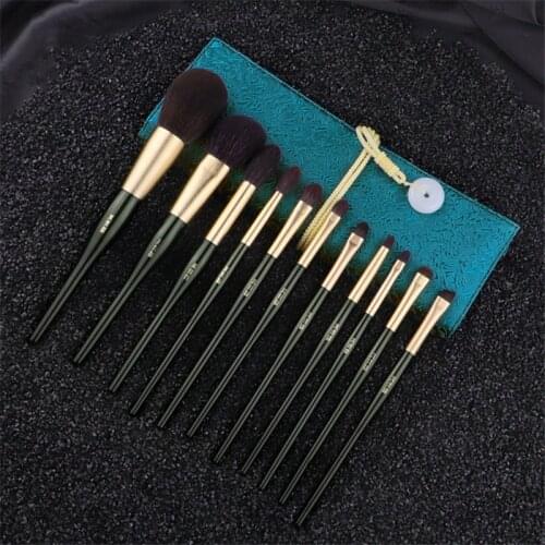 Make up Brushes 11Pcs Set Dark Green Goat Squirrel Hair Powder Blush Highlighter Brush Eyeshadow Blending Makeup Brush with Bag