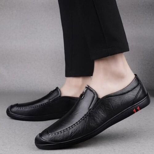 New Genuine Leather Mens Shoes Casual Flats Man Loafers Business Office Luxury Slip on Shoes Classic All-match British Trend