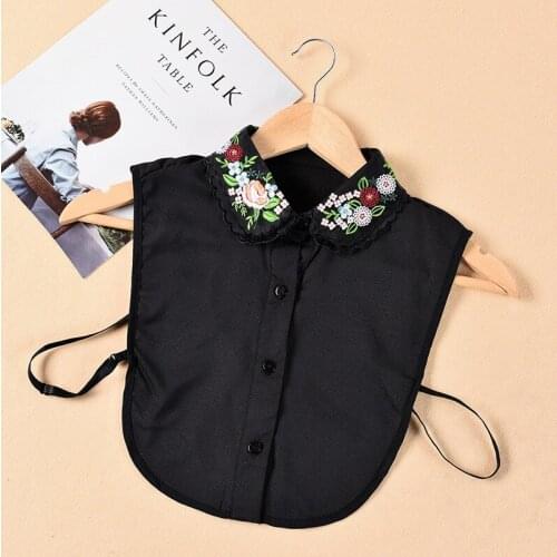 2020 Embroidered Sweater Lapel Fake False Collar Female White Half Shirt Tie Detachable Collars Button Blouse Tops Decorative
