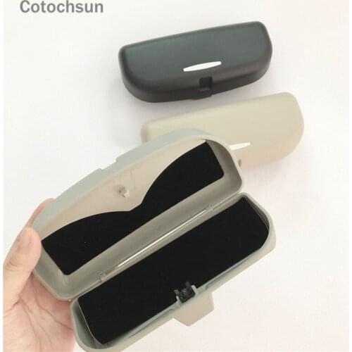Cotochsun Car styling Sun Visor Glasses Case For Skoda Octavia Yeti Roomster Fabia Rapid Superb KODIAQ