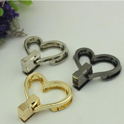10 pcs/lot New heart-shaped lock / Hardware lock Bag hardware accessories golden Metal twist lock Switch lock Mortise lock