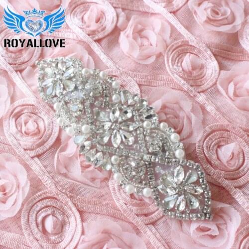 30 Pcs Wholesale elegant silver hot fix string beads flower rhinestone applique use for bridal accessories and DIY decoration
