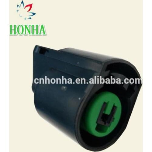 PB625-01027 KUM 1 Pin Male Auto Electrical Compressor Engine Connector Waterproof Plug For Mitsubishi Hyundai