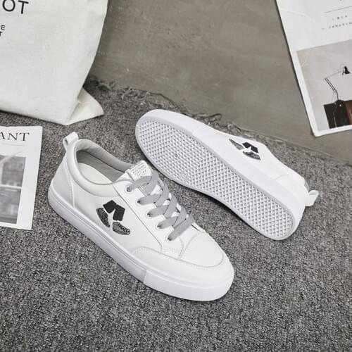 Women Flat Canvas Shoes Printing Vulcanized Lace Up Female Casual Solid Flats White Board Shoes Ladies Fashion Footwear U20-54