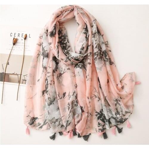 2021 Spain Luxury Brand Pink Retro Floral Tassel Viscose Scarf Women Print Shawls and Wraps Pashmina Stole Muslim Hijab 180*90Cm