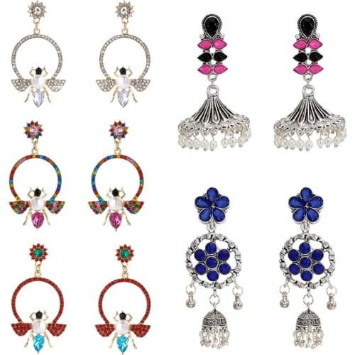 Summer New Products Full Rhinestone Color Earrings Pearl Insect Round Earrings Trend Alloy Ear Jewelry