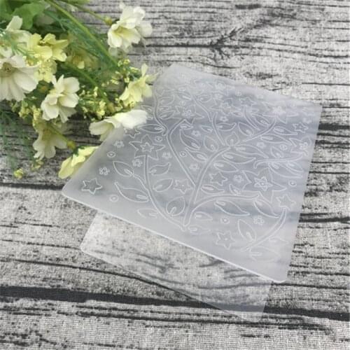 Leaf Plastic Embossing Folder For Scrapbook DIY Album Card Tool Plastic Template Stamps Wedding Decor