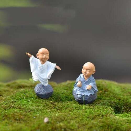 4PCS Chinese Feng Shui Wealth Monks Miniature Bonsai Garden Furniture Resin Craft Figurine Fairy Home Decoration Accessories