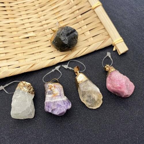 1 Piece of Natural Stone Colorful Crystal Pendant Irregular Shape Electroplating Craft Jewelry Exquisite Beach Necklace Jewelry