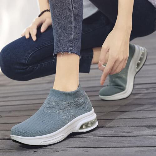Plus Size 35-42 Sneakers Women Shake Shoes Breathable Mesh Fitness Shoes Air Cushion Sports Shoes Zapatillas Mujer Deportiva