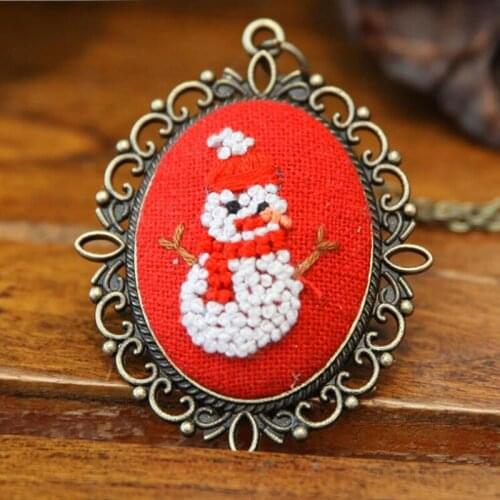 DIY Handmade Craft Creative Gift Needlework Flower Cross Stitch Set Embroidery Set Circle Swing DIY Necklace Embroidery Set