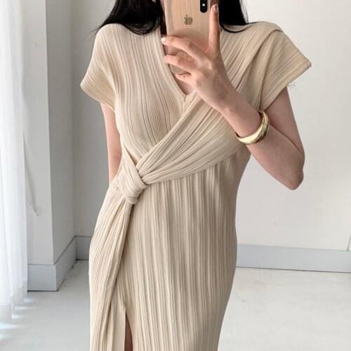 Black Vintage Knitted Sweater Solid 2021 Korea Summer Elegant V-neck kink irregular open-cut ice silk knitted Dress Women 321J