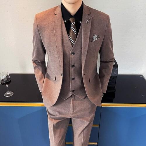 High-end Mens Business Casual Suit Three-piece Suit (jacket + Pants + Vest) Slim Single Button Wedding Dress Best Man Dress