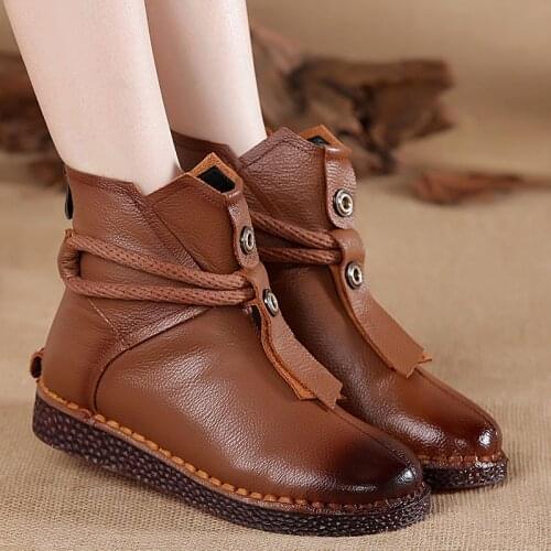 OUKAHUI Autumn Handmade Vintage Ladies Genuine Leather Boots Women Winter 2020 Soft Round Toe Flat Warm Casual Ladies Boots