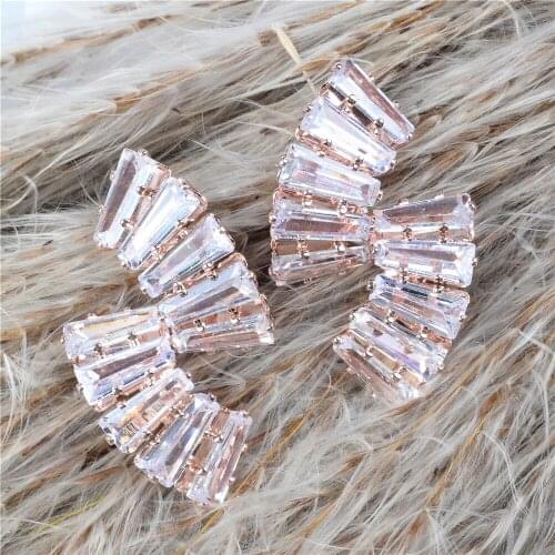 Ladies Zircon Earrings Fashion Girl Jewelry Exquisite Gifts Prom Wedding Performance Accessories E181883 Coruixi