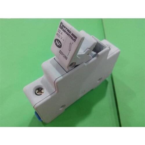 Free shipping 5pcs MSD track fuse base 10X38 Ferraz French Roland new genuine 32A400V 1P