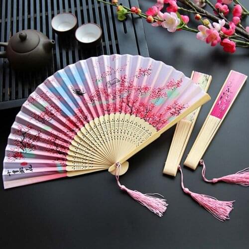 7 Inch Fan Folding Fan Smile Fan Japanese Style Small Fan Cheongsam Props Ancient Retro Folding Fan