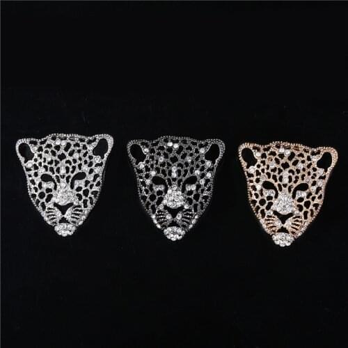 ADOLPH New Design Charm Rhinestone Retro Hollow Leopard Head Brooches For Man Fashion Jewelry Luxurious Male Ornaments 2021 New