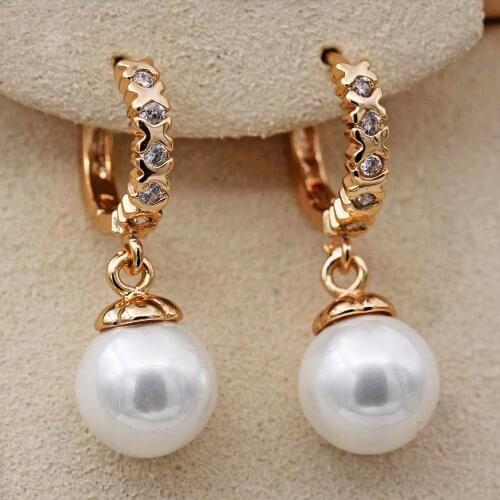 New Trendy Design Gold Color Pearl Hoop Earrings For Womens Earrings For Party Wedding Fashion Jewelry Accessories Gift