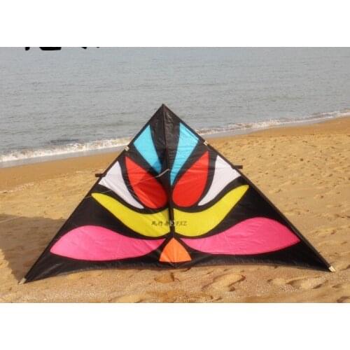 Flower fox kite umbrella cloth triangle kite easy to fly in breeze
