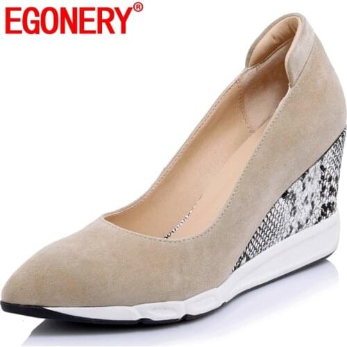 Egonery Suede Pumps