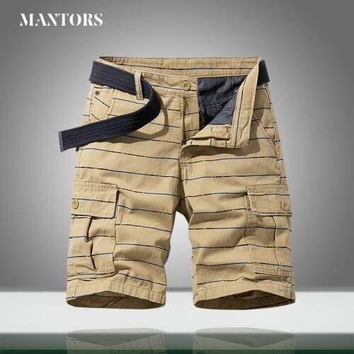 2021 Men Casual Beach Shorts Summer New Fashion Mens Striped Bermuda Shorts Multi-pocket Mens Military Shorts Fitness Zipper