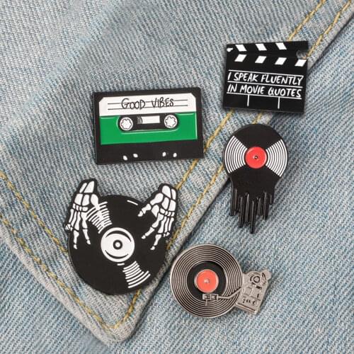 DJ Vinyl Record Player Badge Brooch Punk Music Lovers Enamel Pin Good Vibes Tape Lapel Pin Jeans Shirt Cool Jewelry Gift