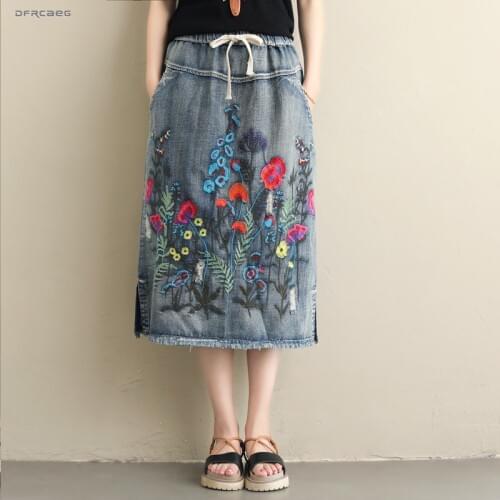 Big Size Women Froal Embroidery Denim Maxi Skirt 2019 Summer Elastic Waist Streetwear Vintage Jean Pencil Skirts Saia Femme