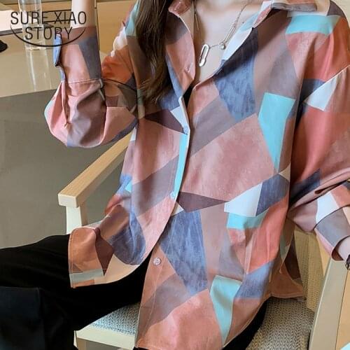 Autumn blouse women 2019 ladies tops fashion long sleeve printing button Geometric V-Neck chiffo blouse plus size tops 7070 50