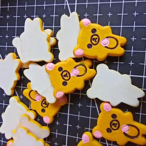 Resin flatback yellow bear cartoon cookie 20mm Cabochons Hair Bow Center Card Frame Making Craft DIY B108-11