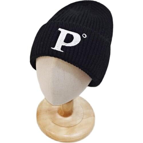 2021 Autumn and winter Acrylic Letter Thicken knitted hat warm hat Skullies cap beanie hat for Men and Women 32