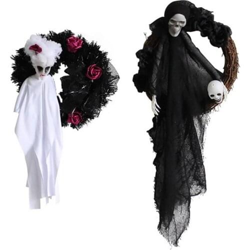 Halloween Ghost Decoration Skull Door Hanging Ghost Ornament for Horror Festival Party Scary Wreath Ornaments for Haunted House
