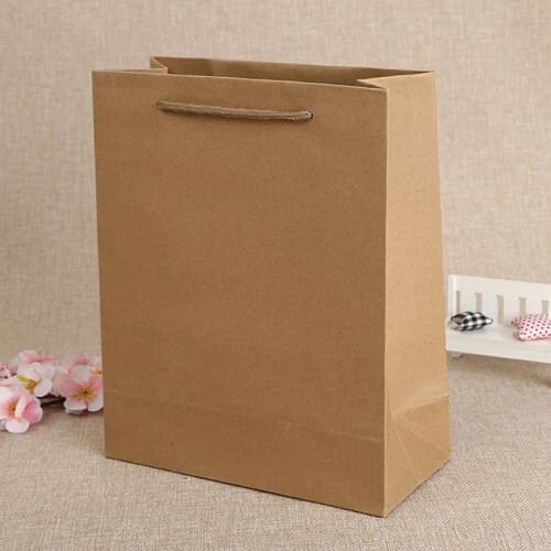 1000pcs 19*13*6cm Kraft Paper Gift Bag Goodie Gift Bags With Handle Baby Shower Party Wedding Valentines Day Package ZA3942