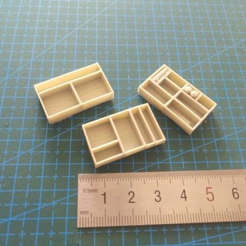 1/35 Soldier Repair Tool Toolbox model