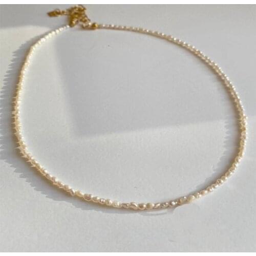 Baroque Natural Pearl Bohemian Style French Noble Temperament Ladies Short Necklace Classic Jewelry 2021 New Fashion Accessories