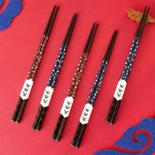 5Pairs Wood chopsticks Japanese Natural Chopsticks Wedding Gifts Health Without Lacquer Wax Tableware Dinnerware Korea Sushi